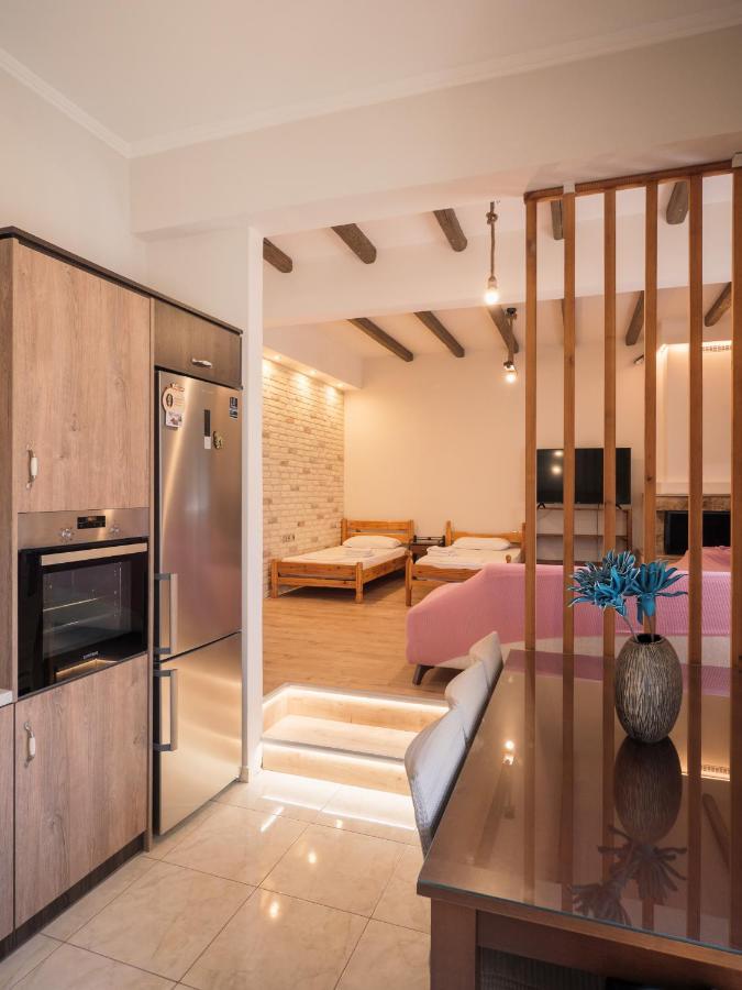 Kellys Cozy One Bedroom House Next To The Beach Ikonomianika ภายนอก รูปภาพ